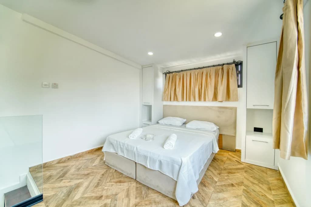 Deluxe Suit Oda — 1 çift kişilik + 1 çekyat, Avenue Hotel Girne